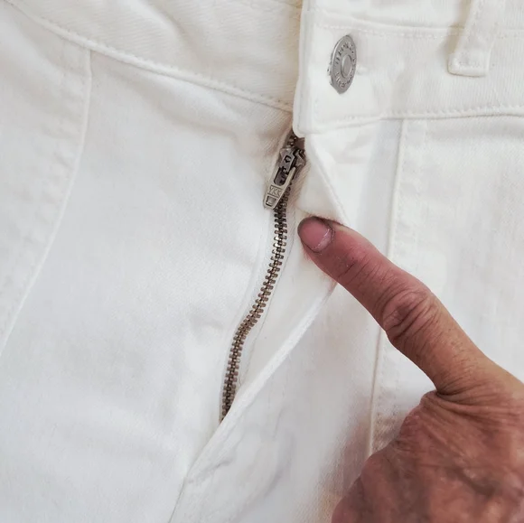 VERONICA BEARD LOGAN STRAIGHT LEG JEANS WHITE COLOR WONENS SIZE 28 - Picture 13 of 15